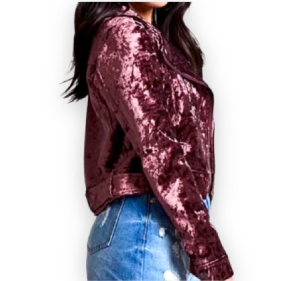 Crushed velvet Moto jacket wine or plum color size small beautiful - Picture 2 of 10
